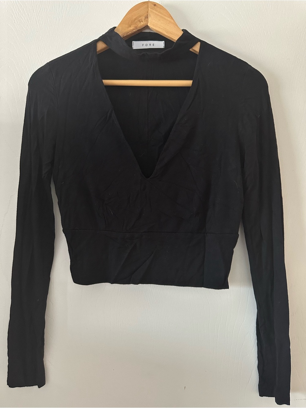 FORE Black Long-Sleeve V-Neck Crop Top